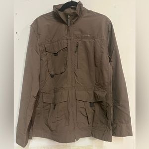 Eddie Bauer Travex windbreaker jacket. Taupe/Green. Size Medium.